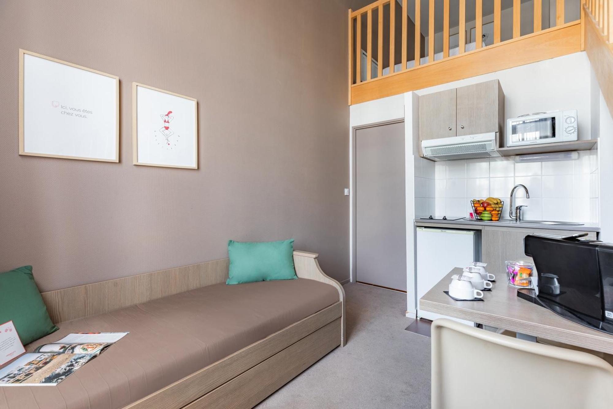 Appart'City Confort Reims Centre Aparthotel Екстериор снимка